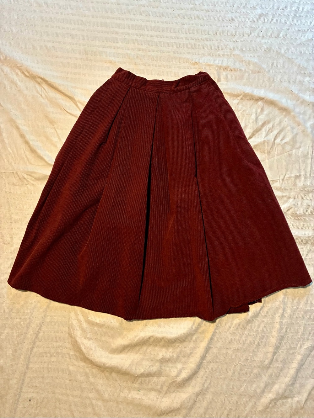 Dark Wave Maroon Burgundy Textured Pleated Midi Skirt Pockets